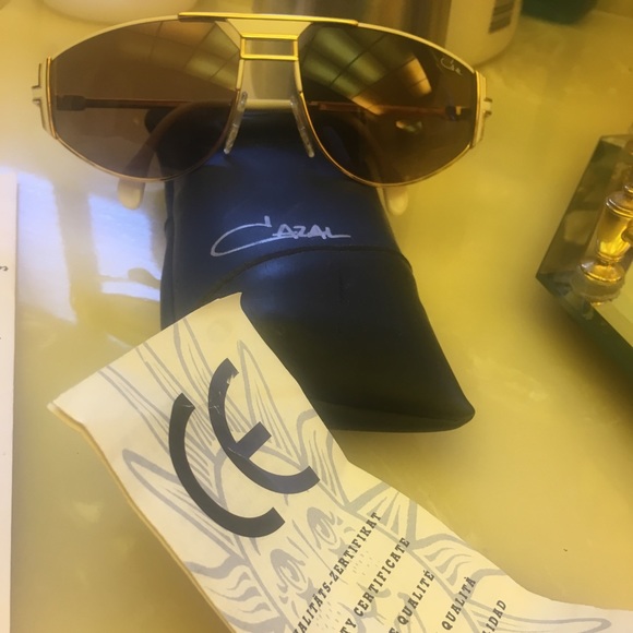 True vintage Cazal sunglasses White and gold tone - Picture 4 of 11